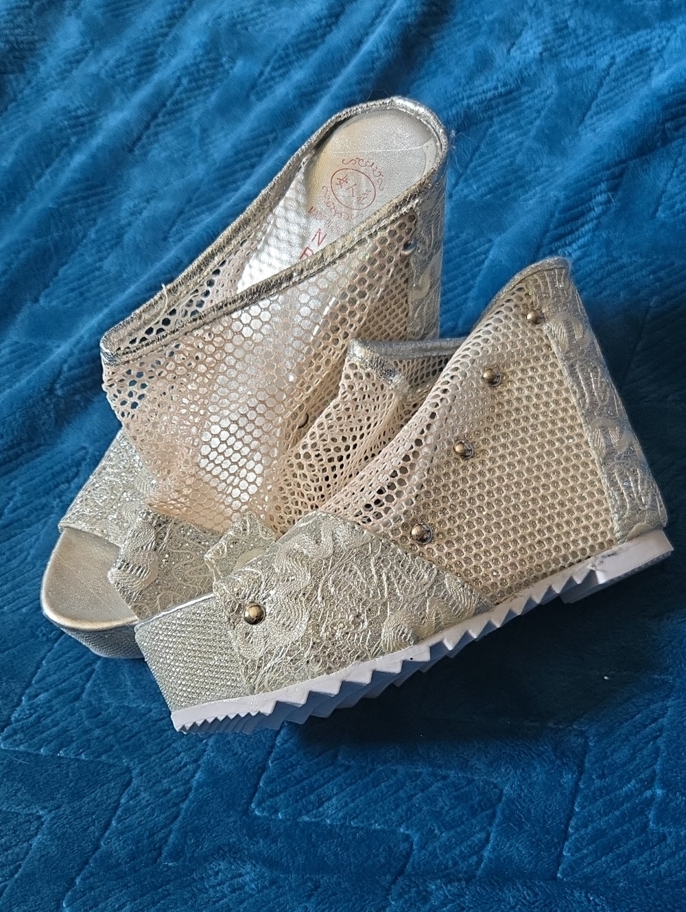 NWOT Silver Sparkly Lace Wedge Sandals - Women